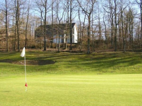 Durbuy villa with view on golf